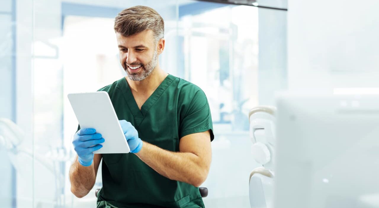 OLI, première intelligence artificielle dédiée au secteur dentaire, lancée par Biotech Dental